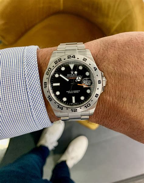 rolex an hand bild